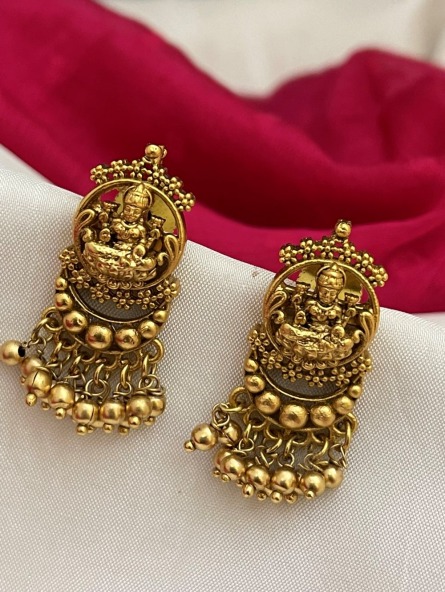 Simple gold earrings designs for daily use | by Priyankaroy08953 | Medium